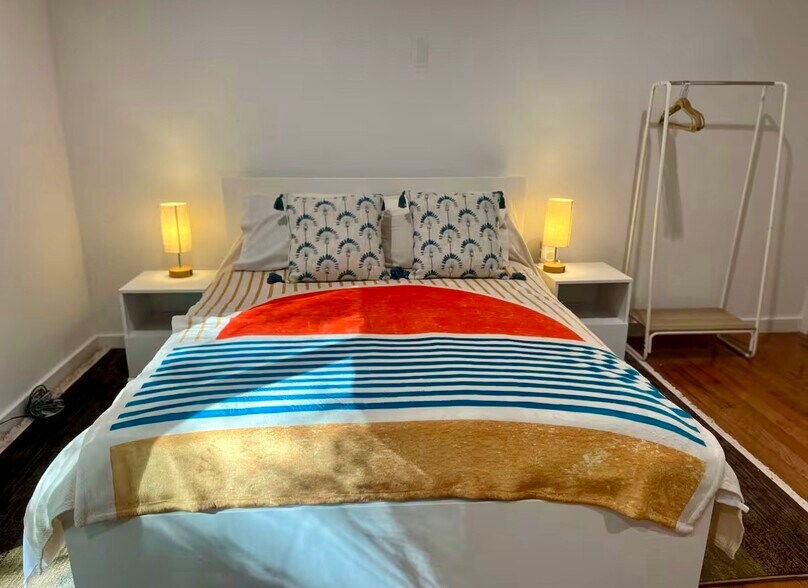 Building Photo - 5 Highland Ln