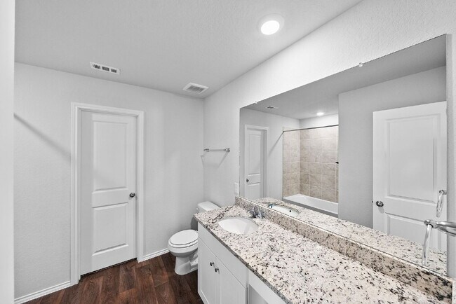 Building Photo - RESORT STYLE AMENITIES!! Multiple Pools. Lazy River. Splash Pad and Water Slides. Fitness Center....