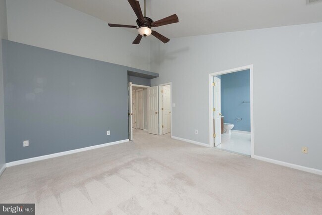 Building Photo - 42724 Rolling Rock Square