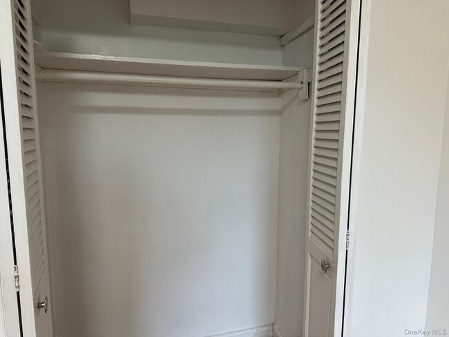 Building Photo - 209-34 41st Ave