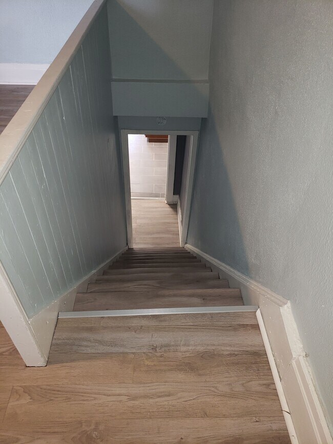 Building Photo - 84 S 15th St