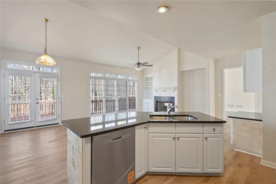 Building Photo - 1978 Poppleford Ln