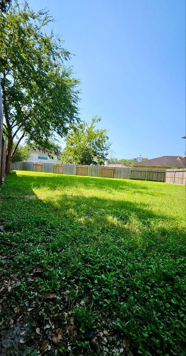 Building Photo - 19711 Canyon Gate Ct