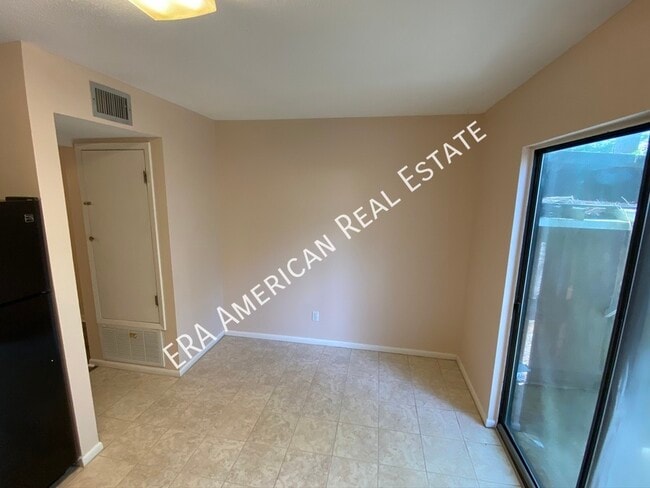 Building Photo - 532 Parkview Rd NW