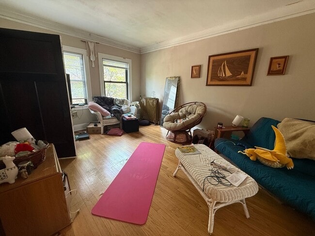 Interior Photo - 2523-29 Webster