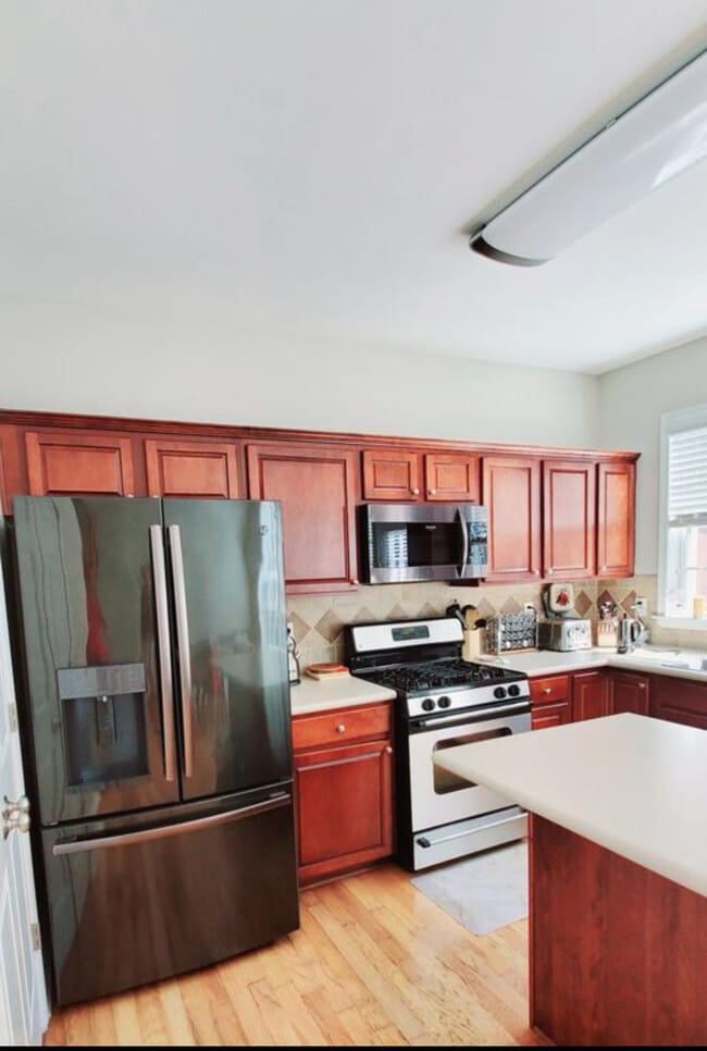 Building Photo - 1306 Thornborough Dr