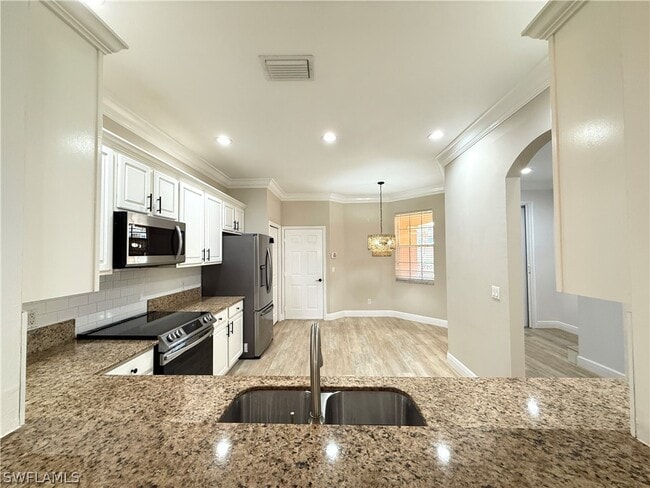 Building Photo - 9723 Heatherstone Lake Ct