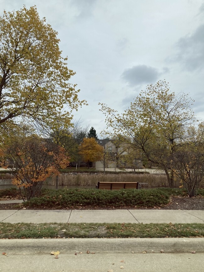 Building Photo - 41645 Copper Creek Dr