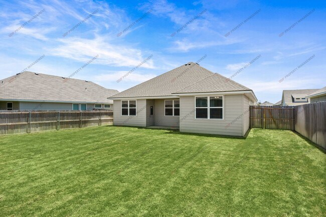 Building Photo - 8114 Timber Holw Ln