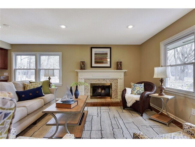 Building Photo - 27405 Pine Bend