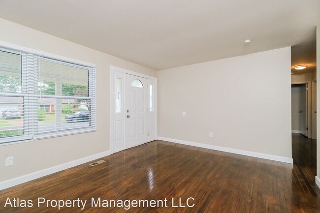 Building Photo - 3 br, 2 bath House - 1030 Lees Lane