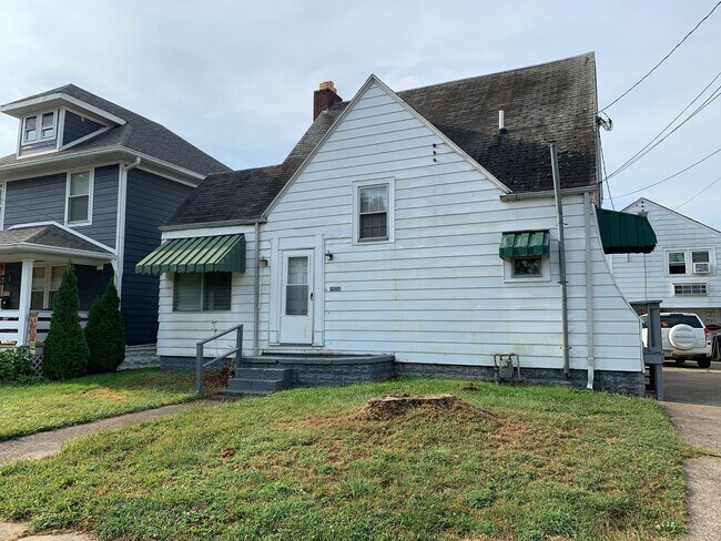 Primary Photo - 1224 16th St