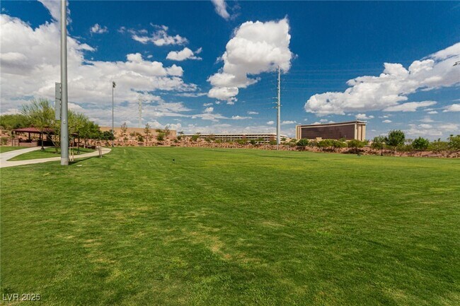 Building Photo - 11297 Gravitation Dr