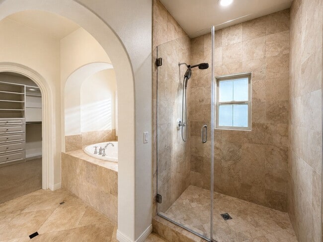 Building Photo - Luxury Living in Irvine's Prestigious Turtle Ridge