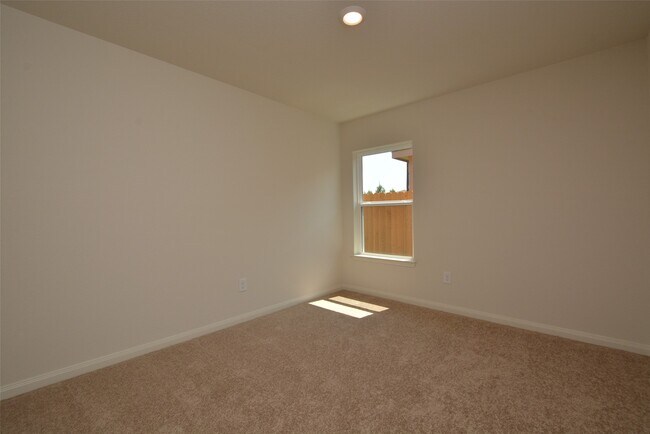 Building Photo - 22426 Kennons Way