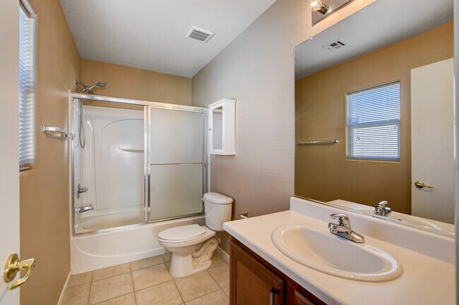 Building Photo - 4256 Lady Burton St