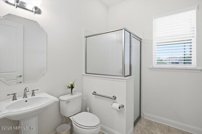 Building Photo - 743 E Dorchester Dr