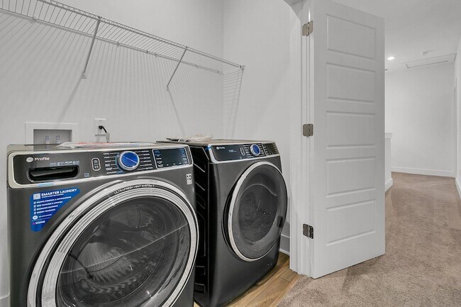 Building Photo - 110 Crimson St