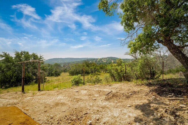 Building Photo - 111 Stony Hills Rd