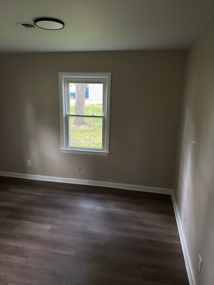 Building Photo - 235 Du Bourg Ln