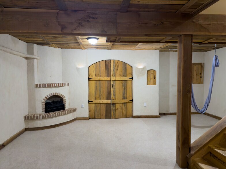 Building Photo - 562 Wood Duck Dr