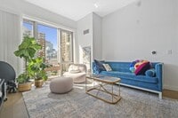 Building Photo - 75 Park Ln S