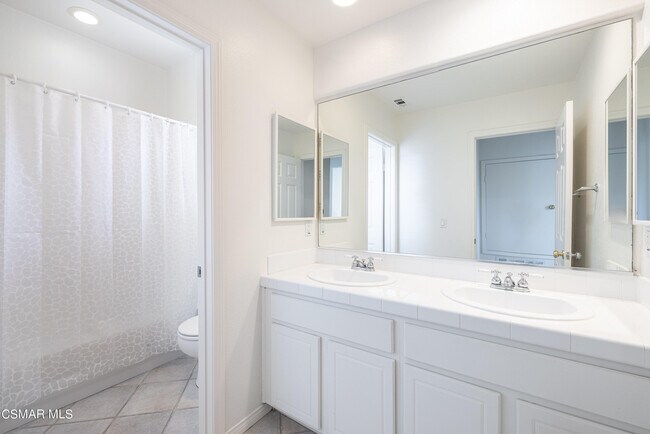 Building Photo - 5058 Via Camino