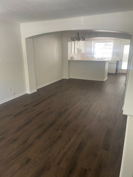 Building Photo - 1289 S 1145 W