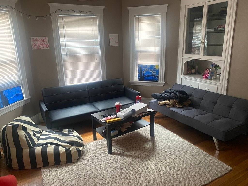 Building Photo - 29 Sunset Rd