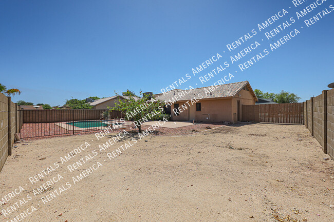 Building Photo - 8768 W Berridge Ln