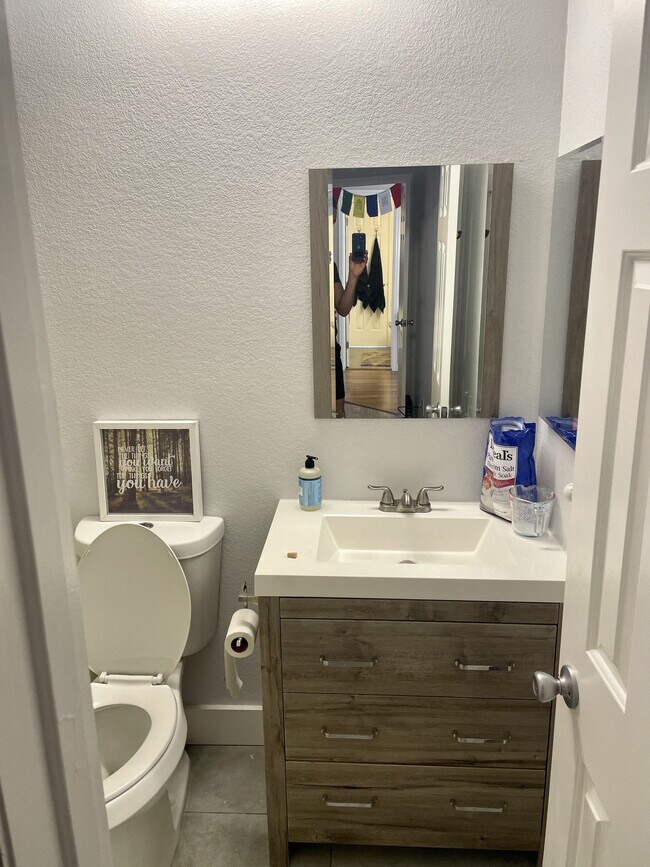 Building Photo - 4871 White Rock Cir