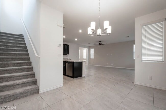Building Photo - 7126 Calvert Cliffs St
