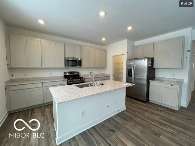 Building Photo - 3602 Essex Dr