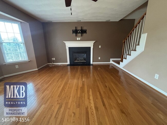 Building Photo - 6423 Westshire Ct