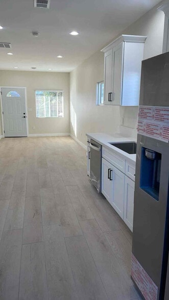 Building Photo - 1540 W Chanticleer Rd