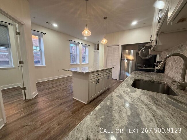 Building Photo - 301-03 South street-Unit 2