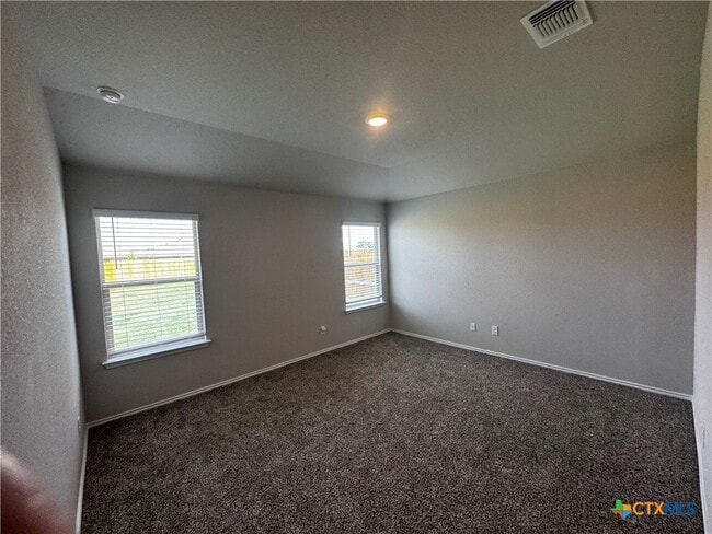 Building Photo - 1010 Prairie Clover Rd