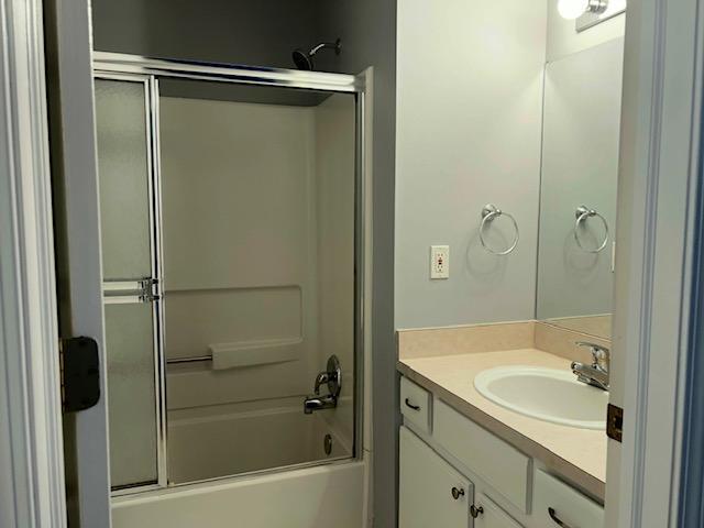 Building Photo - 29253 Glen Oaks Blvd E