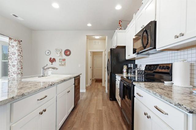 Building Photo - 4 bedroom in Meridian CA 83642