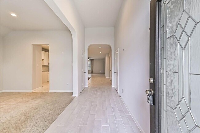 Building Photo - 77 Indian Wells Dr