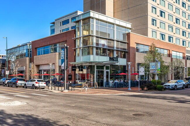 Building Photo - 566 Josephine St