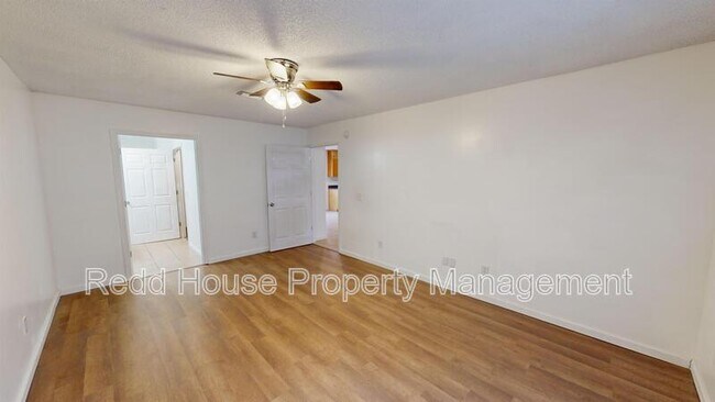 Building Photo - 213 Damascus Rd