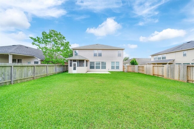 Building Photo - 5522 Brookhollow Oaks Trail