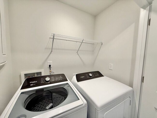 Building Photo - 2542 Olive Chapel Rd