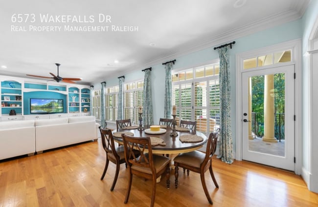 Building Photo - 6573 Wakefalls Dr