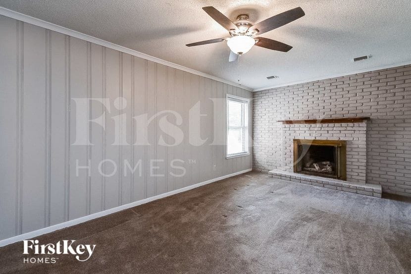 Building Photo - 1465 Wheaton St