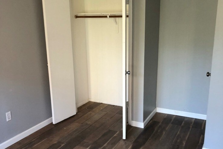 Bedroom - 667 E 165th St