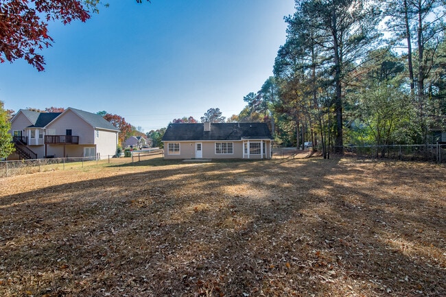 Building Photo - 35 Oak Ridge Ct