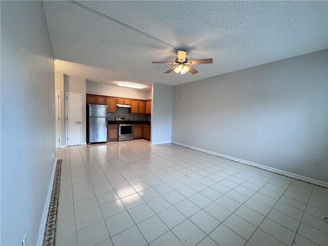 Building Photo - 260 Beach 81st St