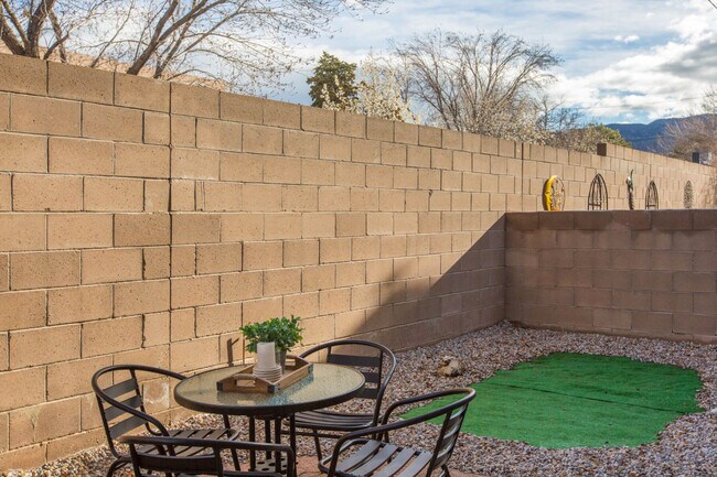 Building Photo - 3432 Del Agua Ct NE